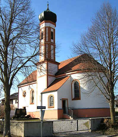 Filialkirche St. Peter und Paul in Rudelzhofen