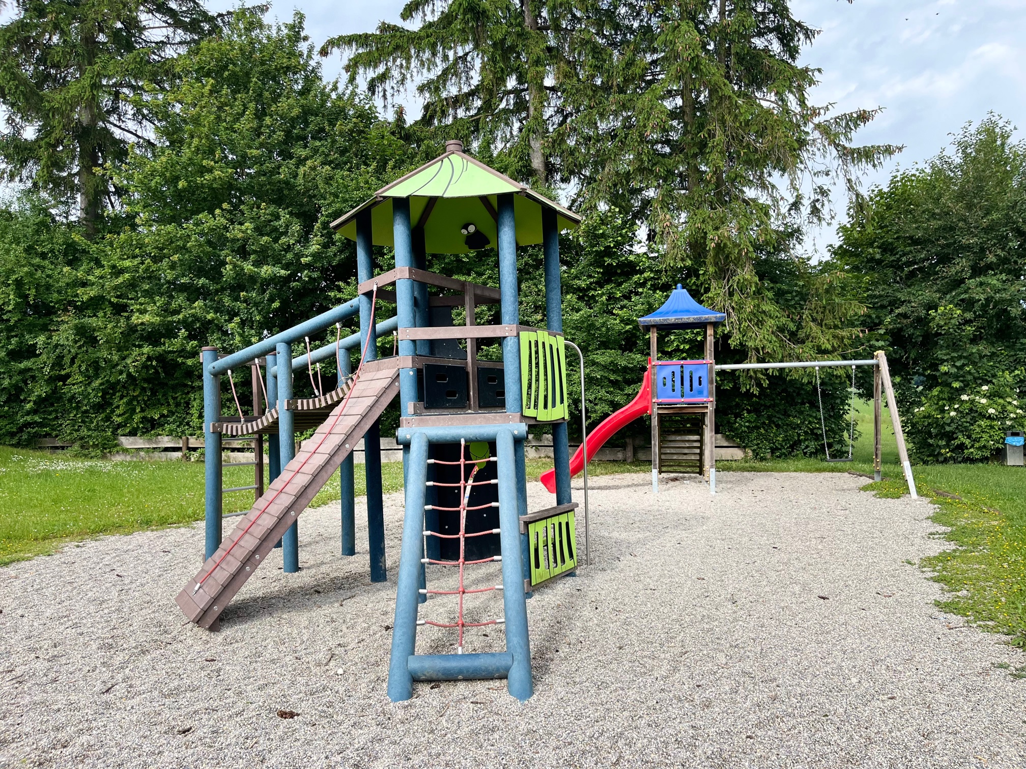 Spielplatz Pasenbach Am Spielplatz